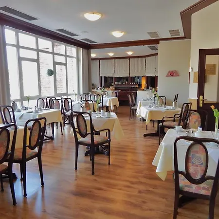 Ahauser Ratshotel Hotel 3*